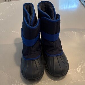 The Children's Place Black and Blue Snow Boots